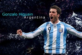 全场气氛精彩到极点！NBA传奇PreciousAchiuwa强势回归夏季联赛今日凌晨，粉丝泪目！