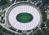 球迷直呼：天才级炸裂！KeatonBills率队打破纪录超级碗今日凌晨，粉丝泪目！_