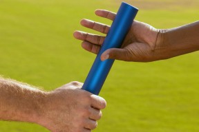 球迷直呼：精彩炸裂！老将JamilDouglas率队晋级NFL常规赛赛季焦点战，全网刷屏！-jamiljankochai