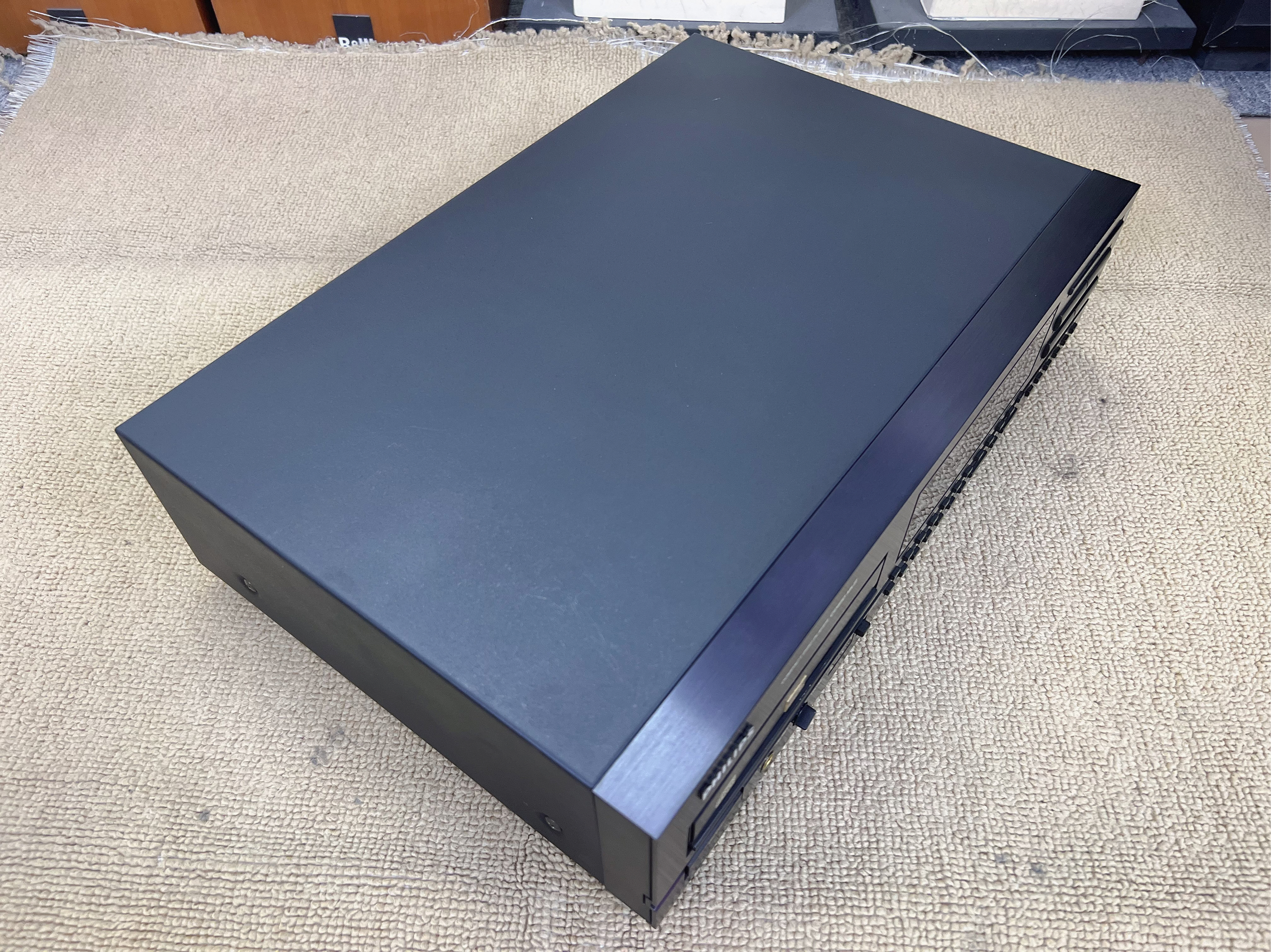 cd转盘和cd机区别 cd纯转盘和cd机哪个好 