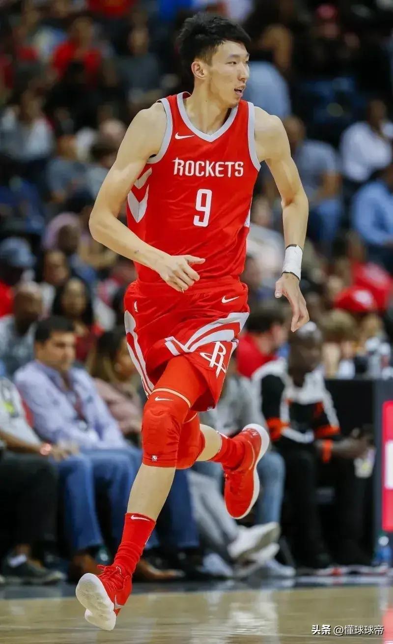 这场比赛太精彩!新星KendallFuller表现惊艳超级碗赛季焦点战,球迷高呼:‘传奇回来了!’ 第3张 这场比赛太精彩!新星KendallFuller表现惊艳超级碗赛季焦点战,球迷高呼:‘传奇回来了!’ 第3张