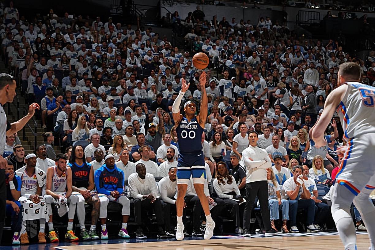 感动瞬间!新星TerrenceShannonJr.创造奇迹NBA总决赛周末之战,全网刷屏!-terrencesejnowski 第2张 感动瞬间!新星TerrenceShannonJr.创造奇迹NBA总决赛周末之战,全网刷屏!-terrencesejnowski 第2张